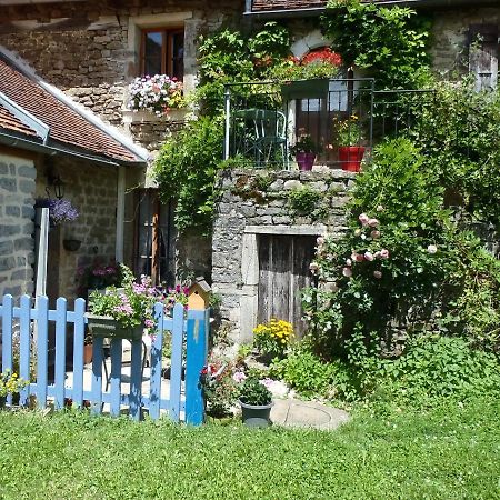 La Maison Du Gue Ecutigny Dış mekan fotoğraf