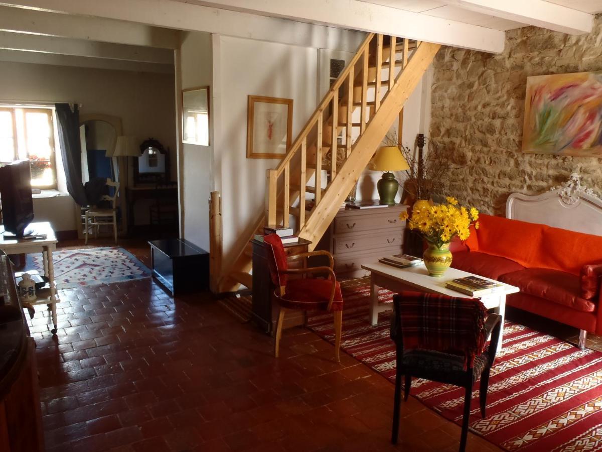 La Maison Du Gue Ecutigny Dış mekan fotoğraf